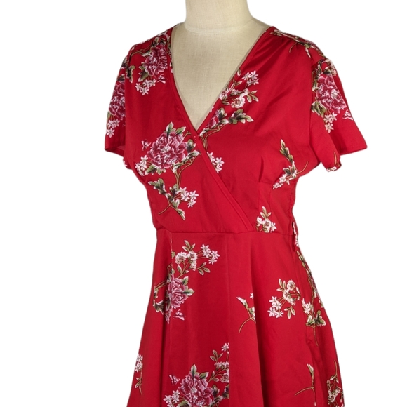 Dresses & Skirts - Red Floral Dress , L , NWOT
